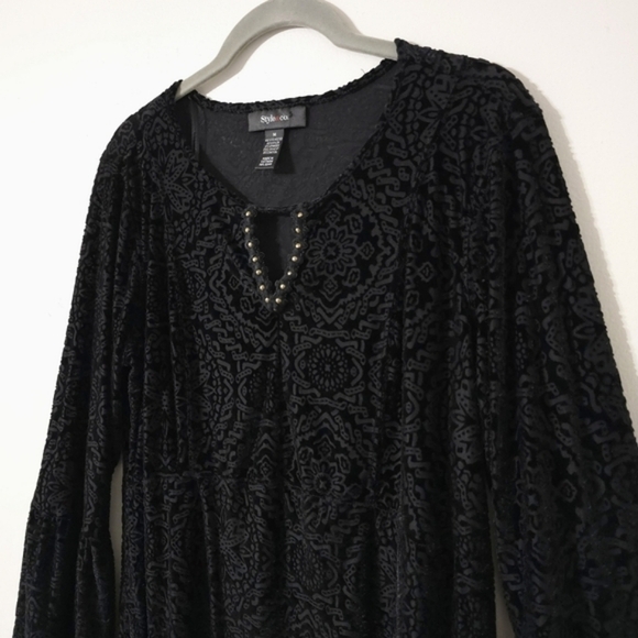 STYLE & CO Black Velvet Burnout Long Sleeve, Bell Sleeves, Witchy Whimsigoth, M - Picture 6 of 16